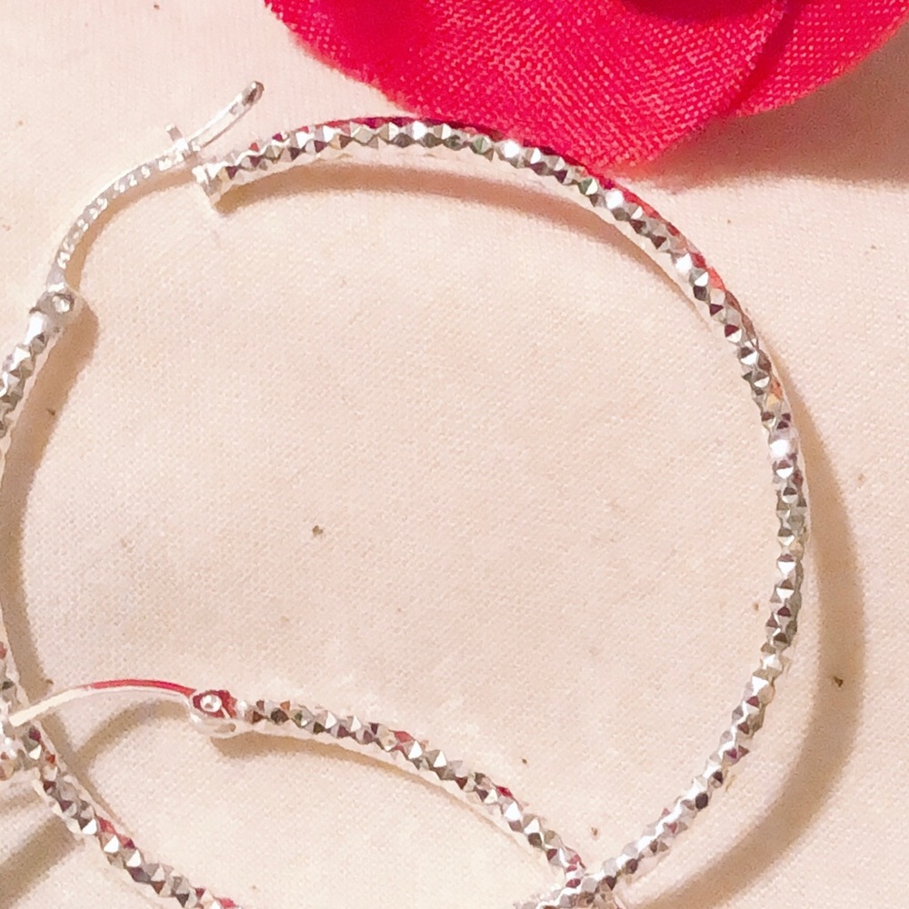 round silver hoops